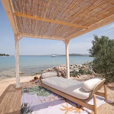 The 4 - - Murter - Chorvatsko * Tisno